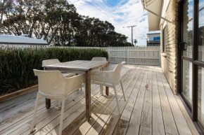 Kawaroa Park View, New Plymouth